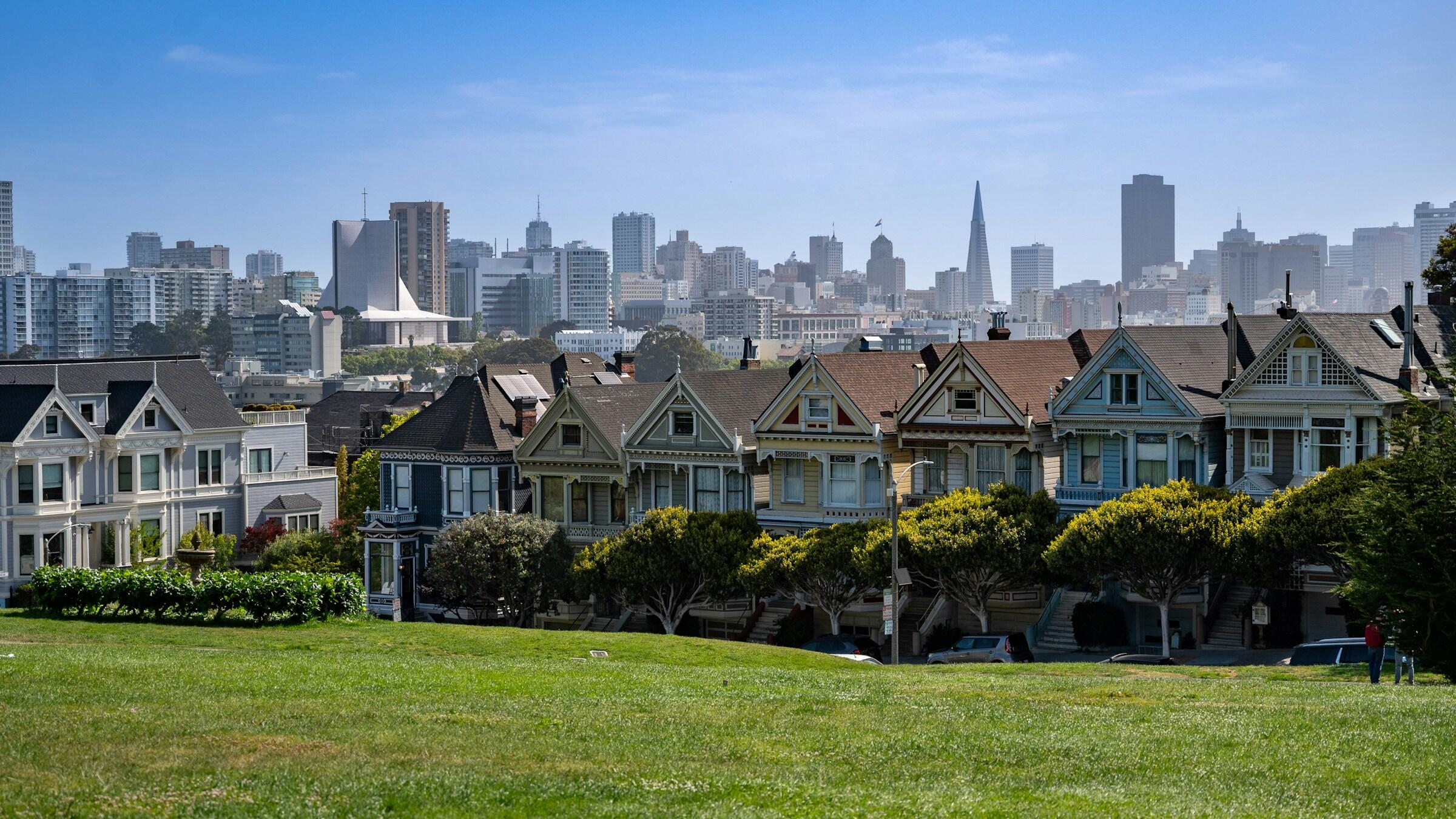 US house prices grow slightly in January