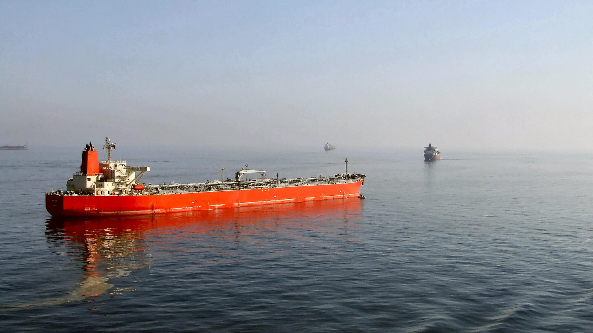 M.East ceasefire triggers sharpest oil drop since 2020