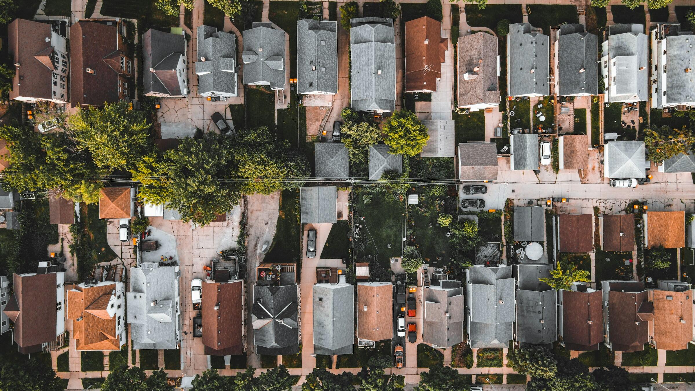 Mortgage applications fall annually amid economic turmoil