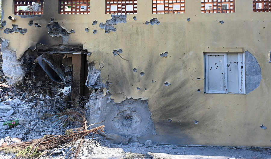 War decimates super returns in March