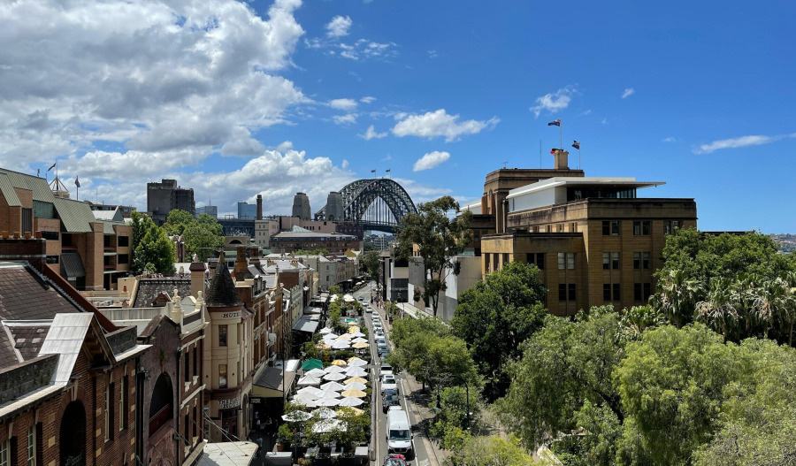 Australian dwelling rents surge 2.1% as supply tightens