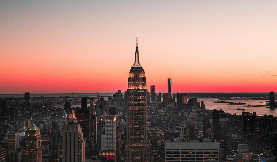 US futures slip as Iran tensions lift oil