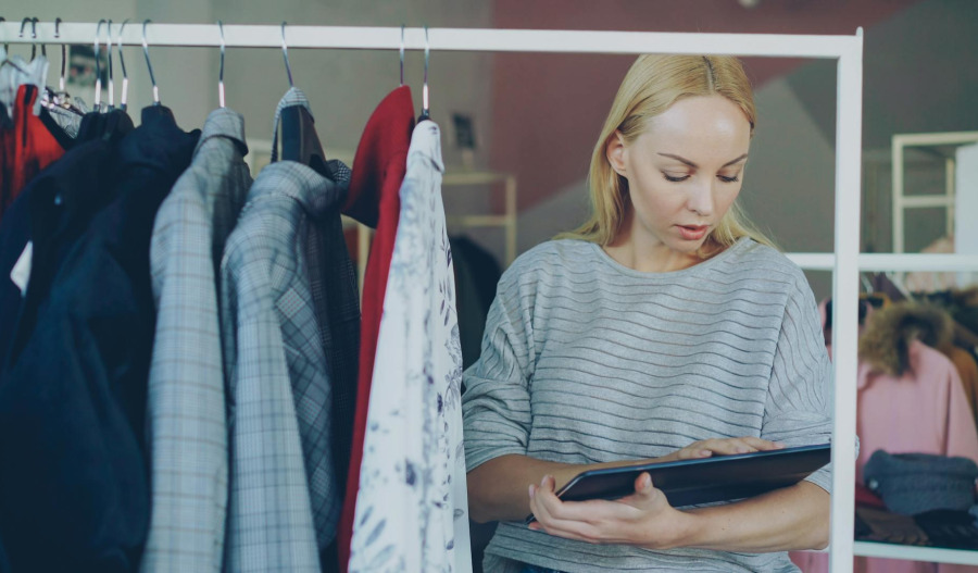 CB consumer confidence edges higher in April