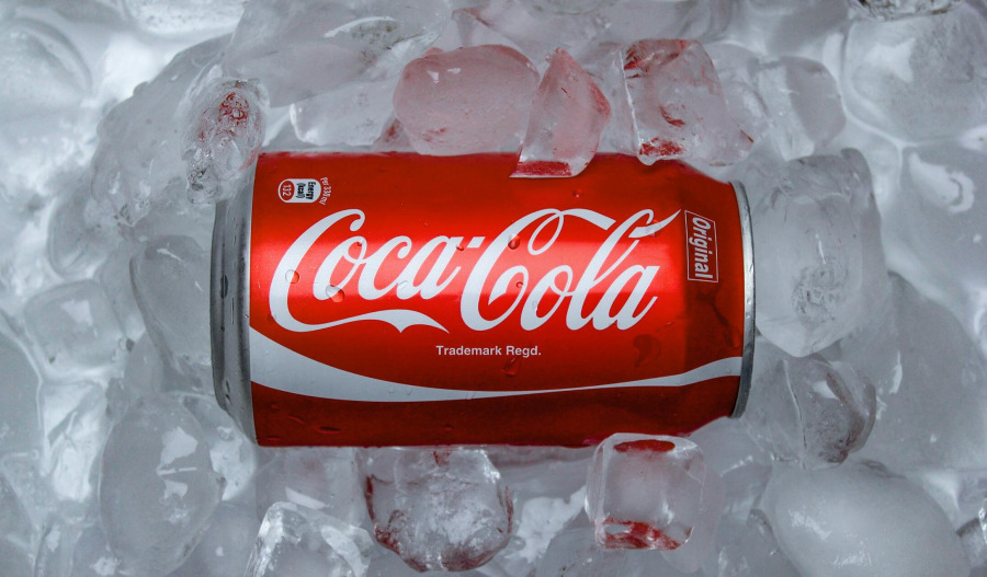Coca-Cola beats estimates, sales rise across regions