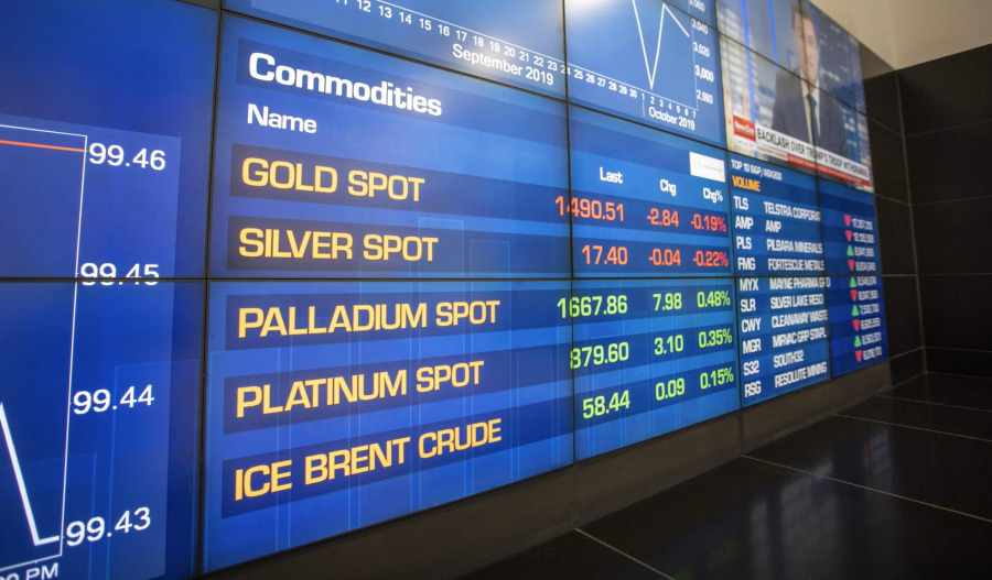 Wall St records fail to impress with ASX set to dip
