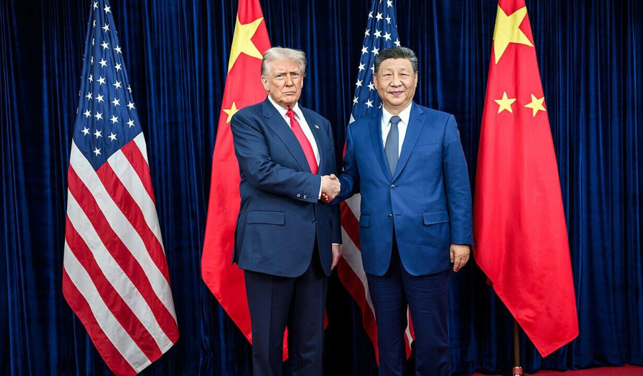 Trump lands in Beijing for summit with Xi Jinping