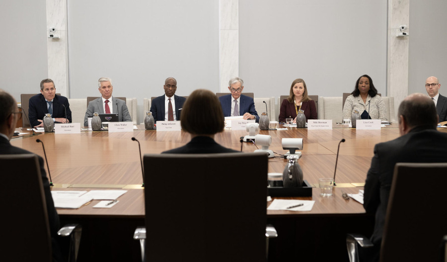 Fed minutes reveal growing hawkish shift