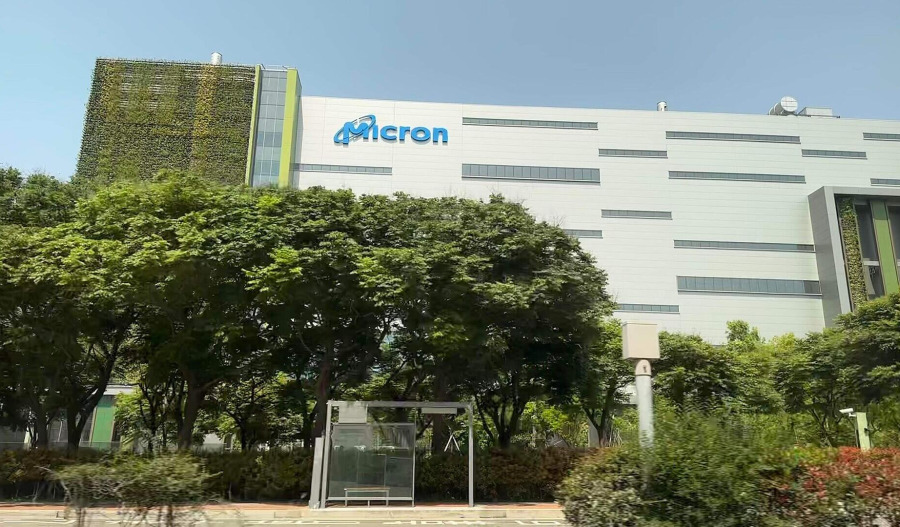 Micron joins US$1tn club after broker upgrade