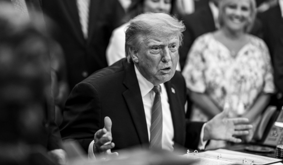Trump cancels Iran strikes; says deal near