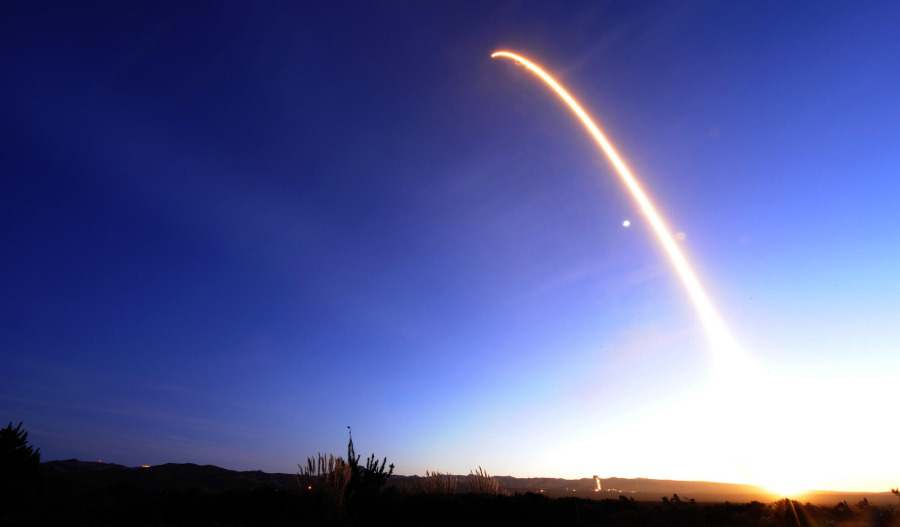 SpaceX soars 19% in record Nasdaq debut