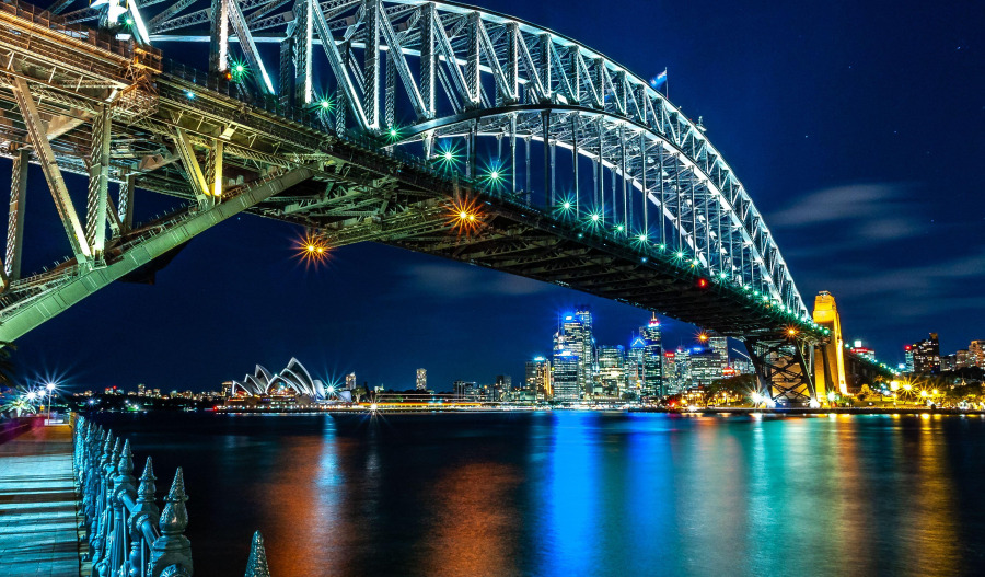 ASX climbs 1.3% as gold miners drive rally