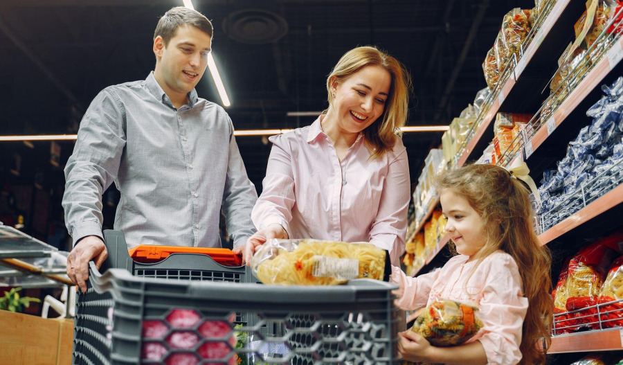 US retail sales rise 0.9% in May despite war shock