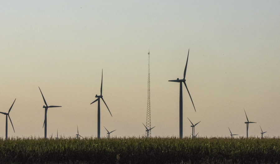 US permit delays threaten US$121bn in clean energy