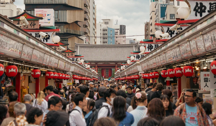 APAC slides as chip rout hits Asia markets