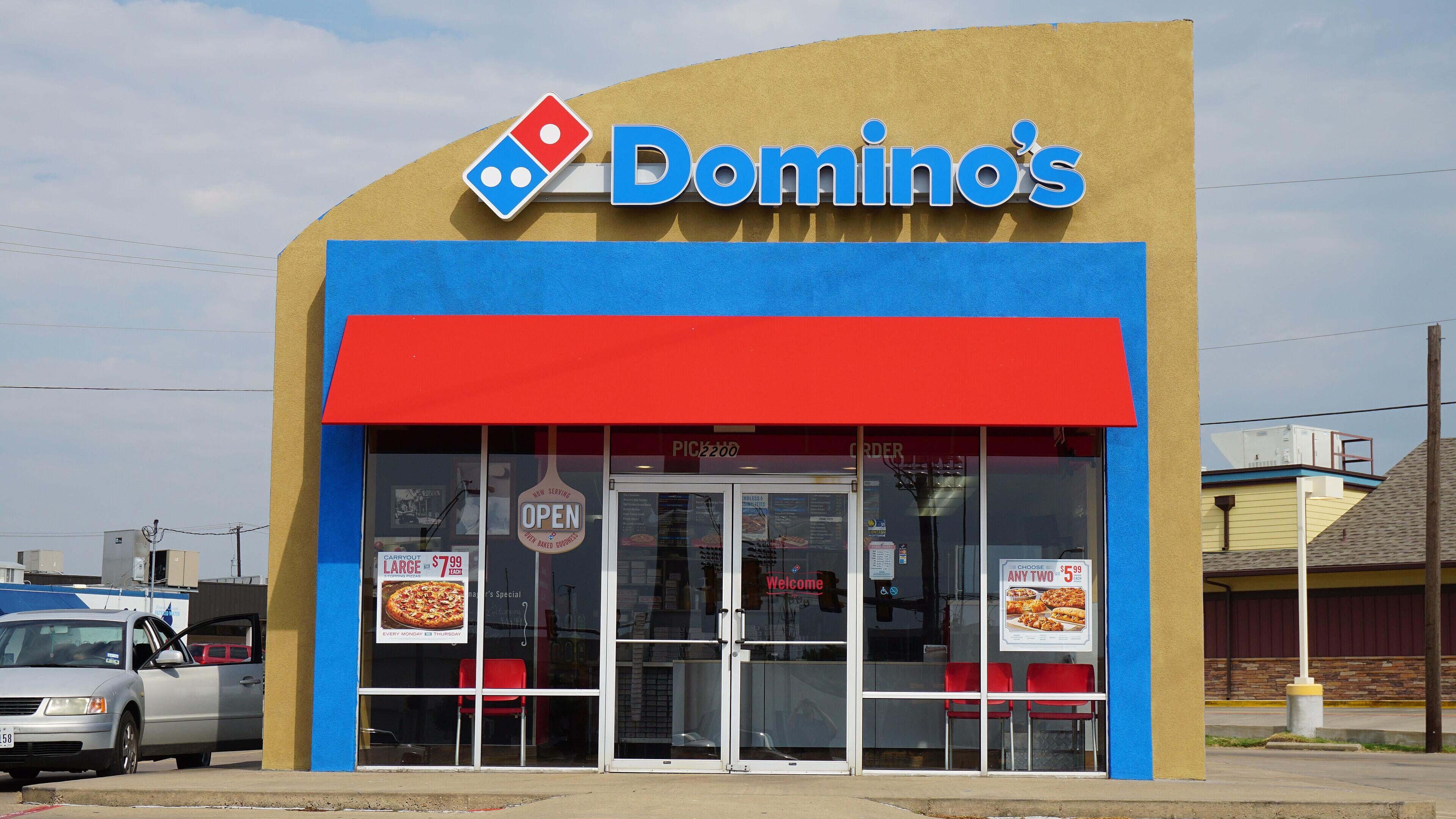 Domino's tops revenue forecasts; supply chain shines