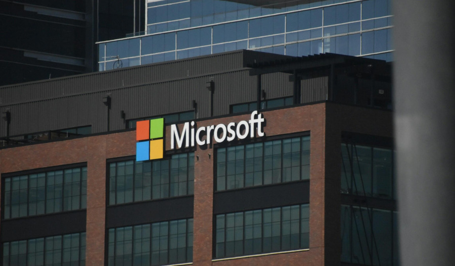 Microsoft jumps as AI demand lifts revenue outlook
