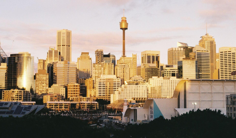 ASX set to rise; focus on local earnings
