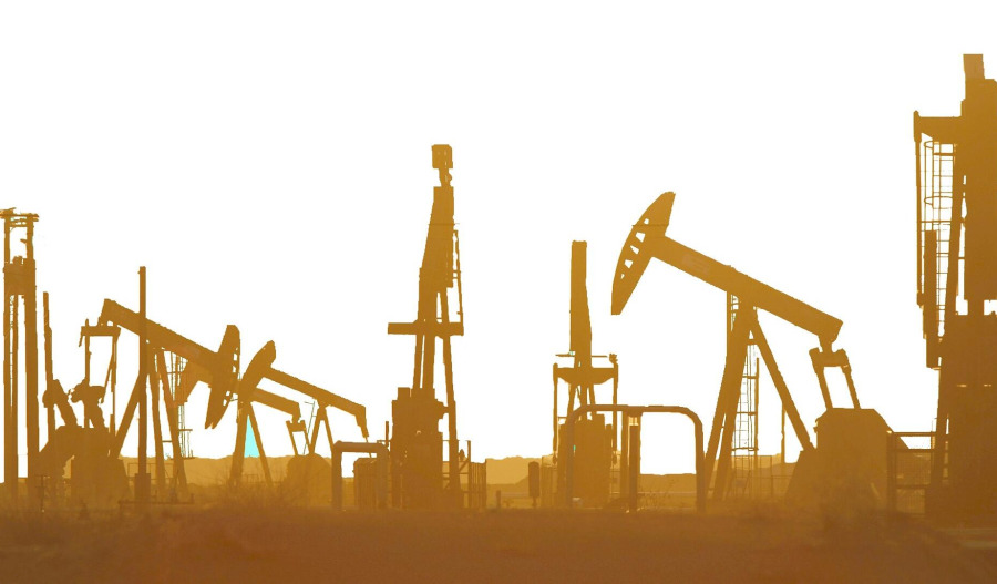Oil eases; weaker demand outlook offsets supply concerns