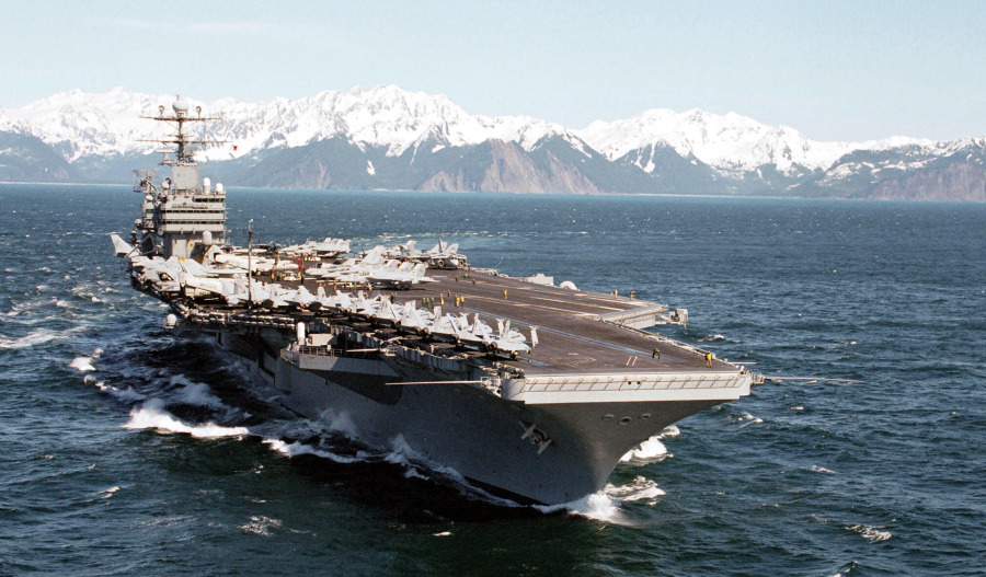 CENTCOM chief praises USS Abraham Lincoln crew