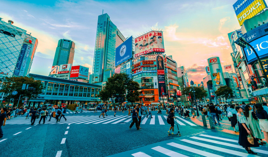 APAC markets mixed as M.East tensions simmer