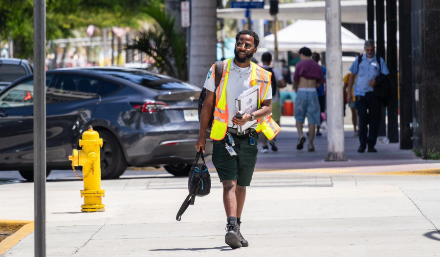 ADP: US private payrolls rise 38,000 in August