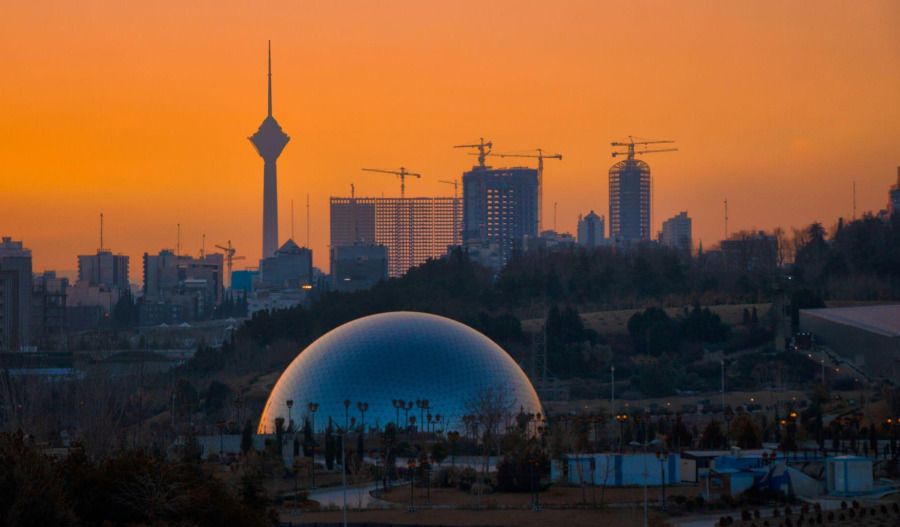 Iran vows economic reforms as tensions with US escalate