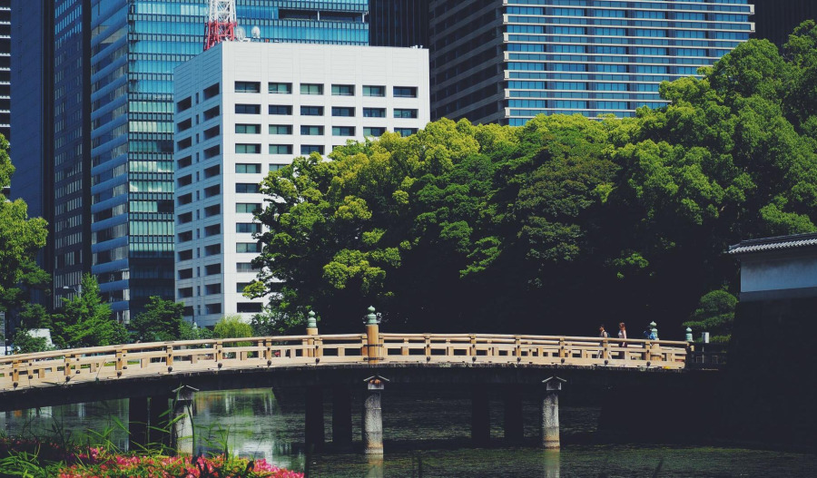 APAC starts the week higher despite M.East tensions
