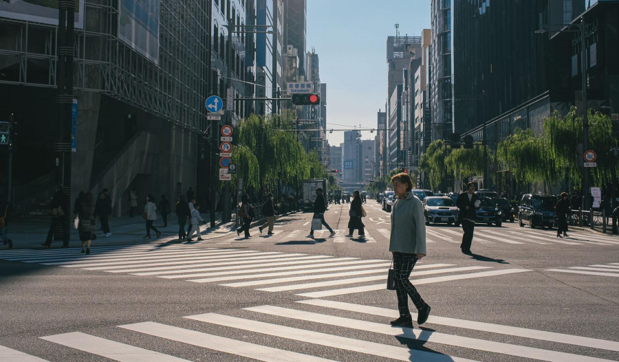 APAC markets mixed; M.East tensions persist