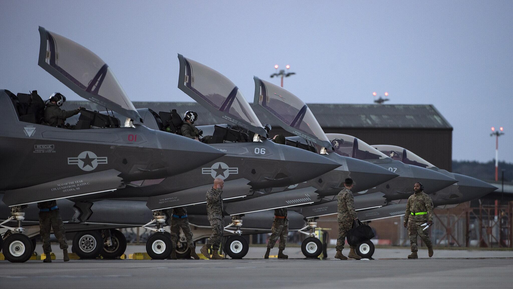 Unidentified drones fly over U.S. Air Force bases in U.K.
