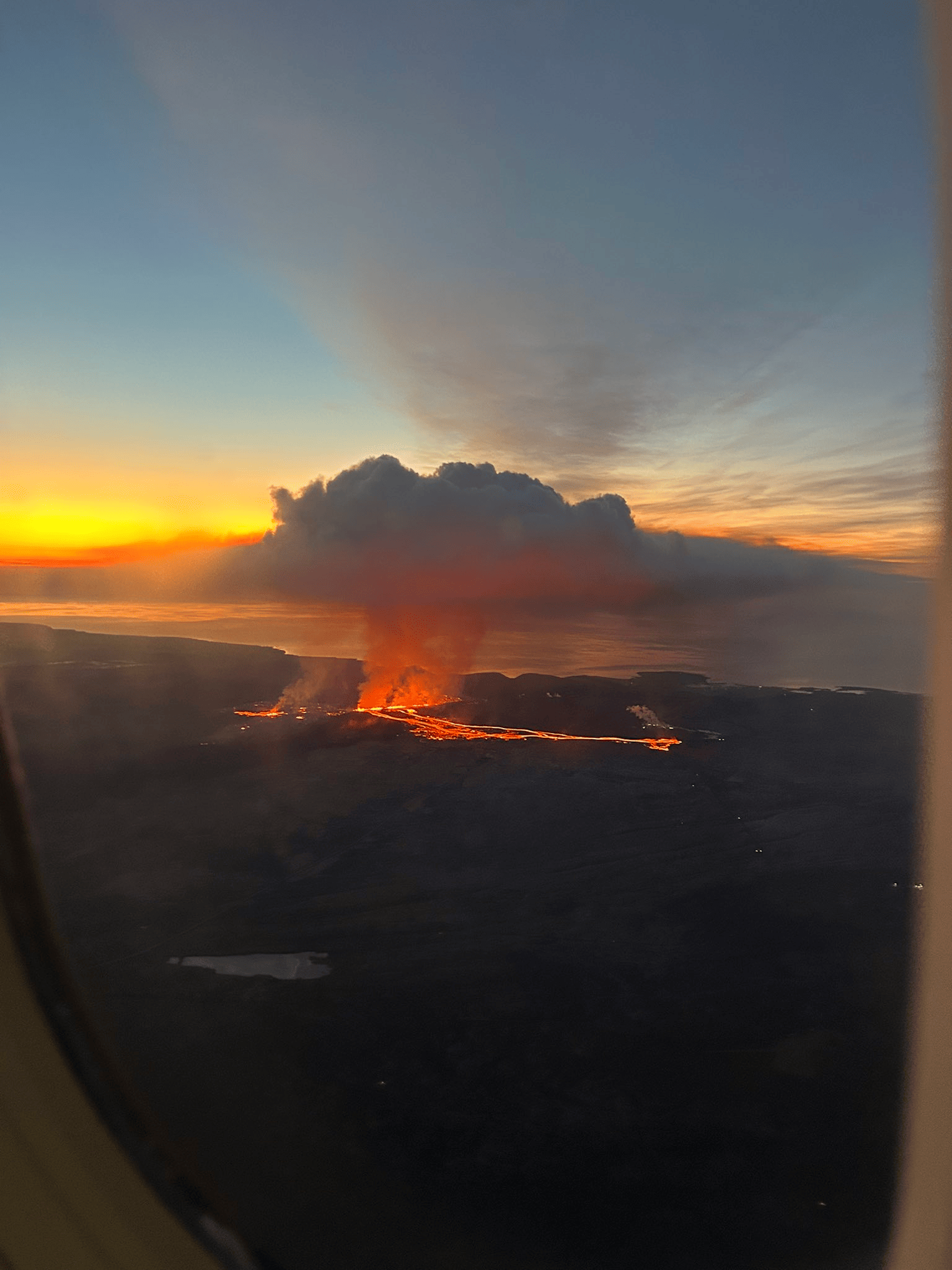The view from Patter's plane as it went over the eruption