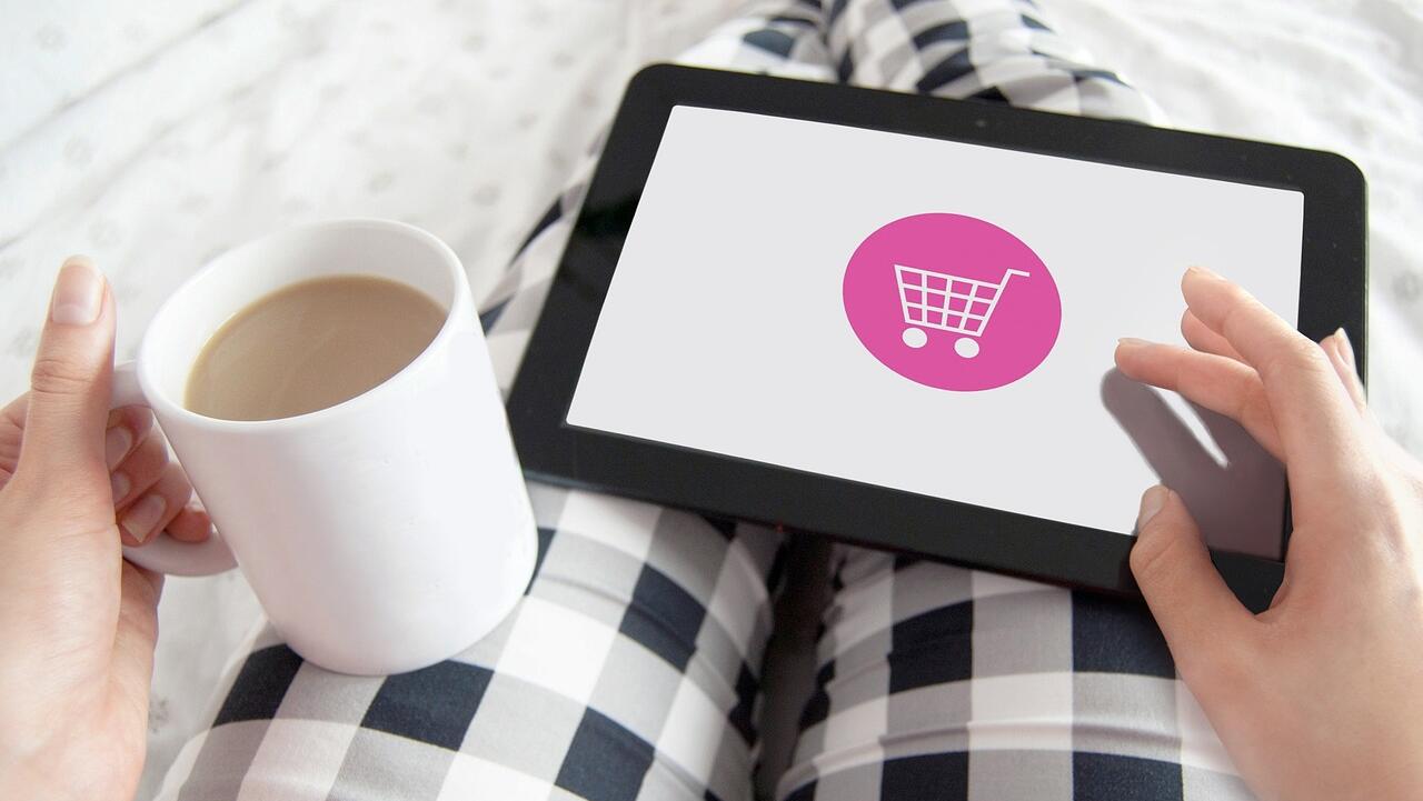 Black Friday sales to break national spending records