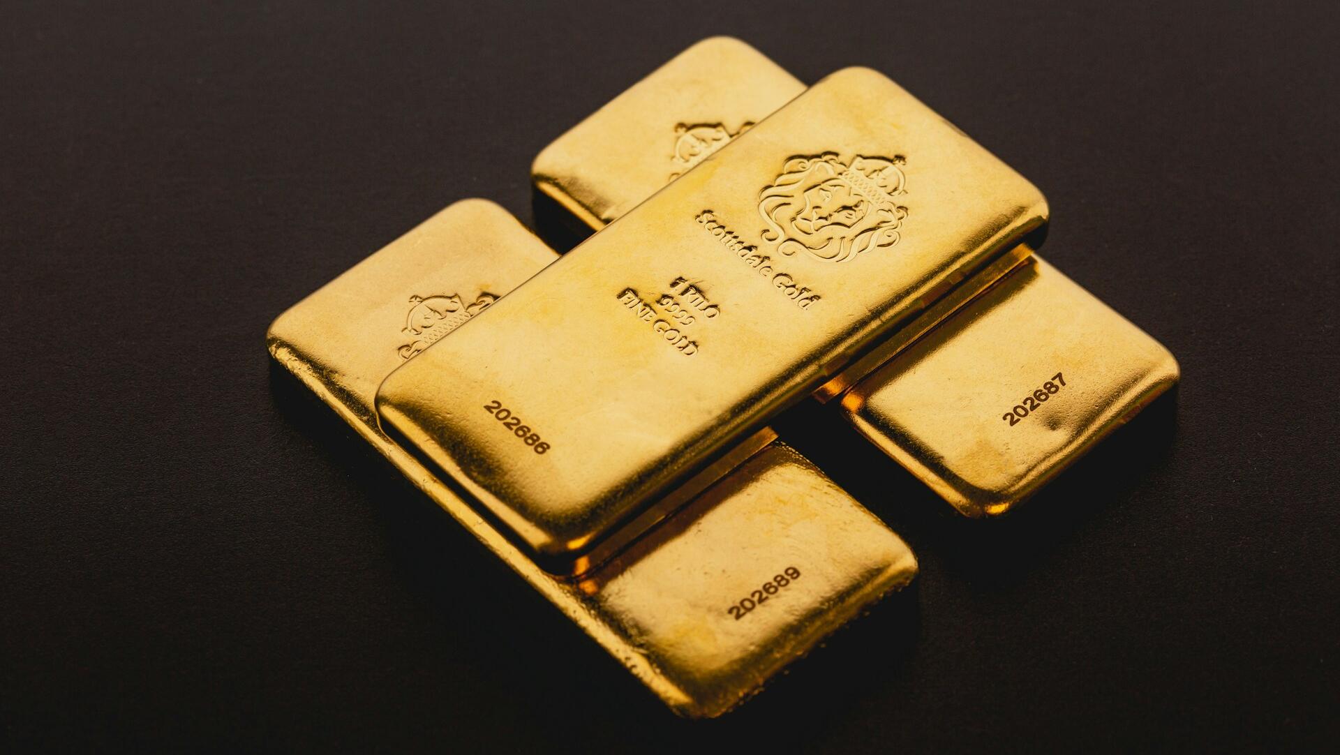 Gold prices little changed ahead of US nonfarm payrolls