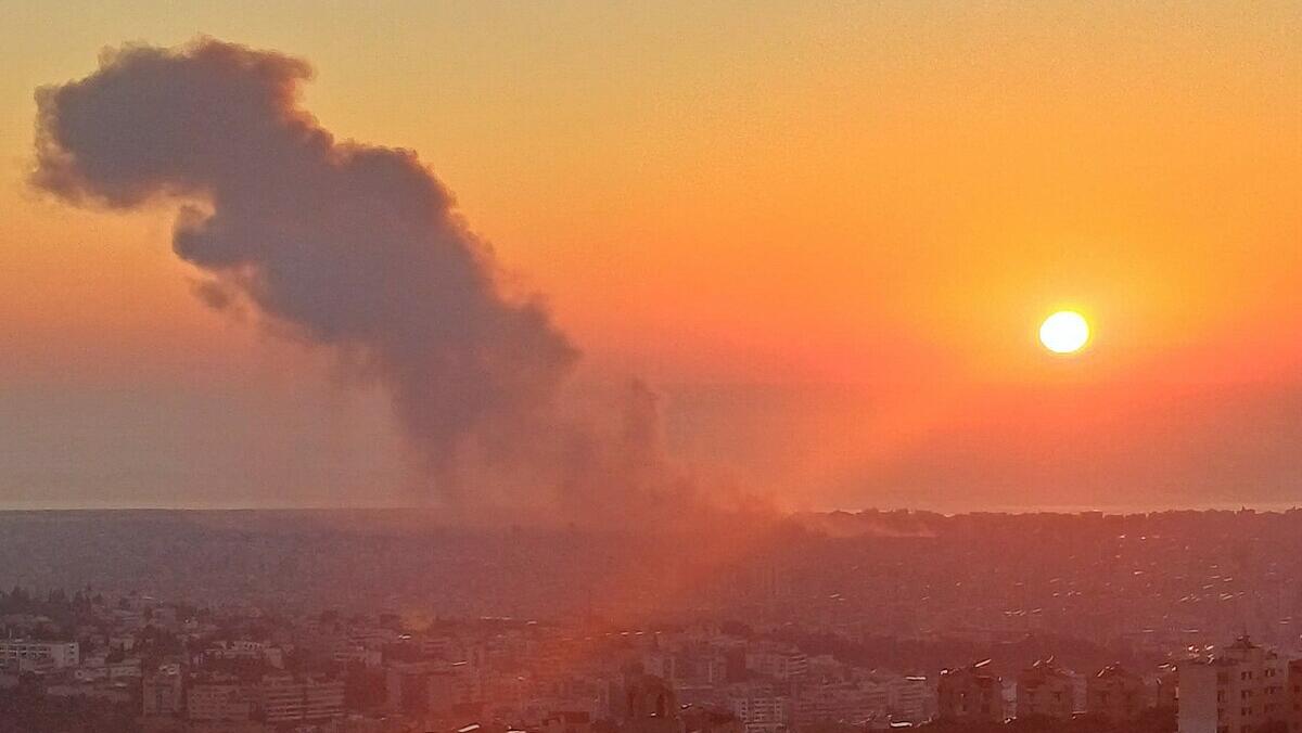 Israel's 350 strikes on Syria in 48hrs; navy 'destroyed'