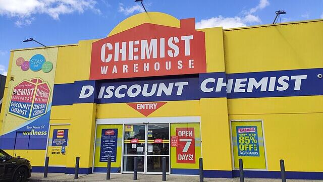 Pharmacy float dispenses billion dollar shareholdings