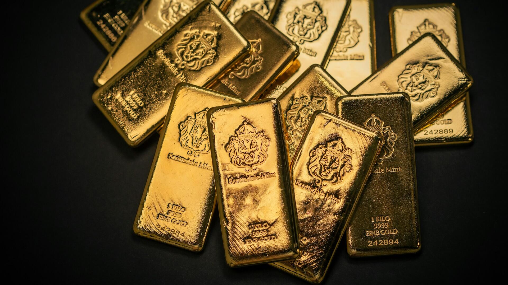 Gold ticks higher ahead of key US CPI data