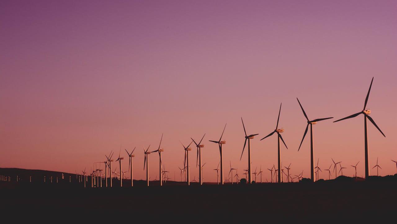 Macmahon unit Decmil lands $47m wind farm contract