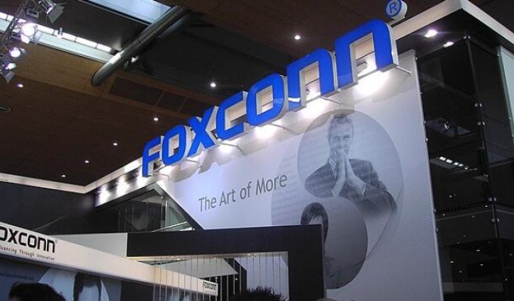 Global electronics maker Foxconn hits record revenue