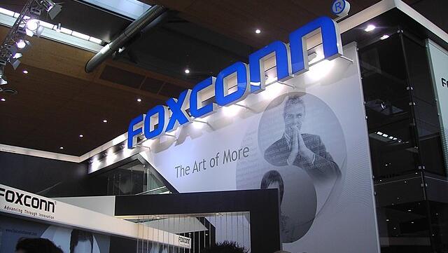 Global electronics maker Foxconn hits record revenue
