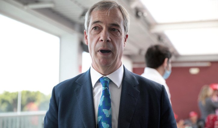 UK politics: Farage, Musk at odds over Robinson support