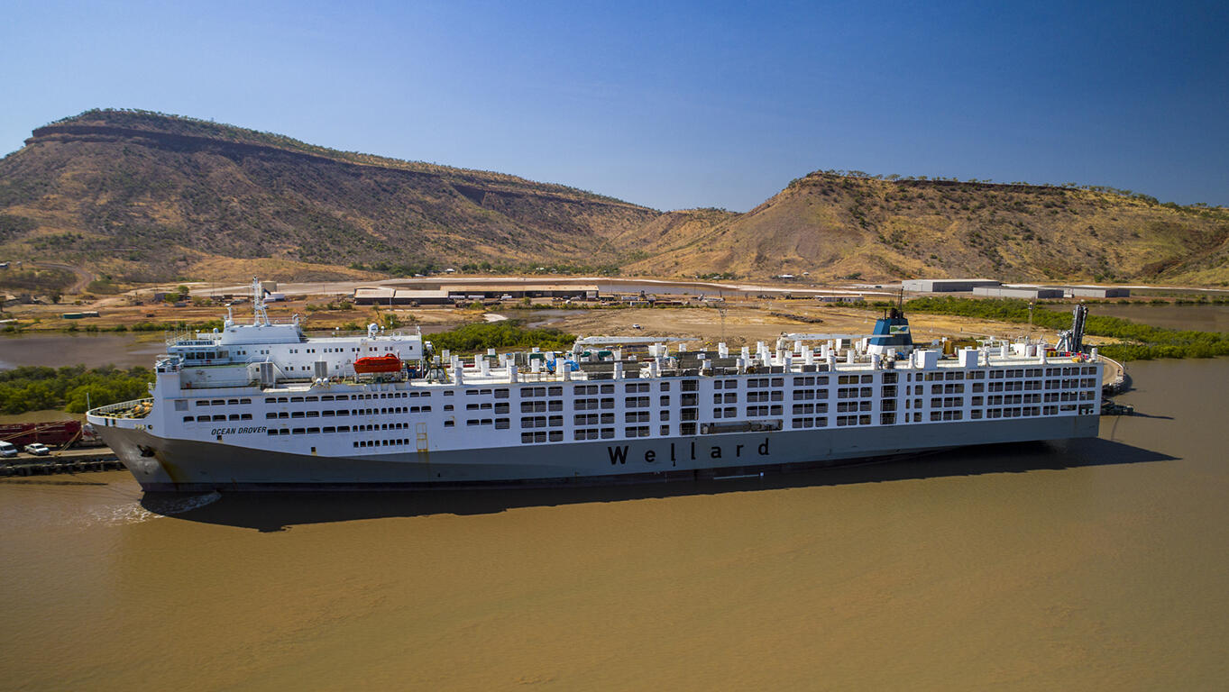 Wellard sells last remaining ship, considers leaving ASX