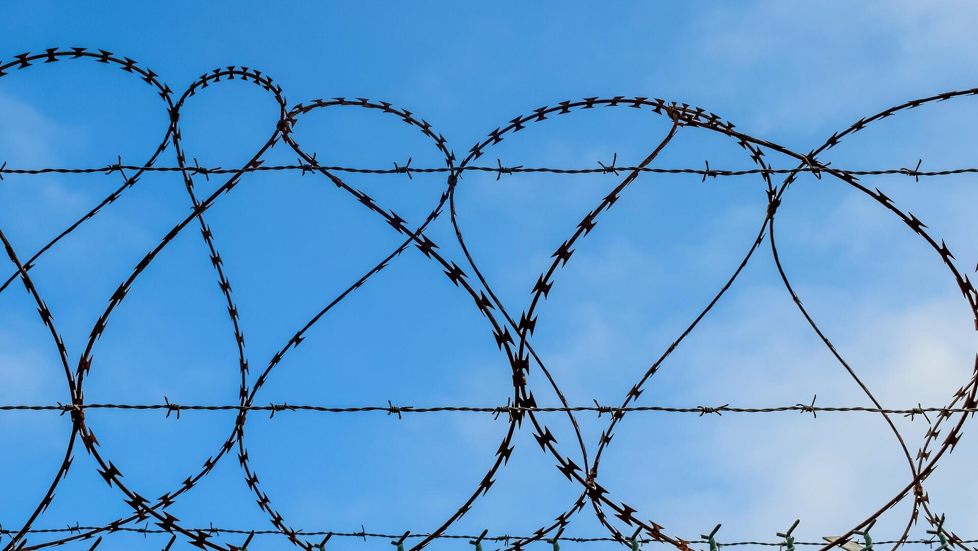 Human Rights Watch slams Australia for jailing children