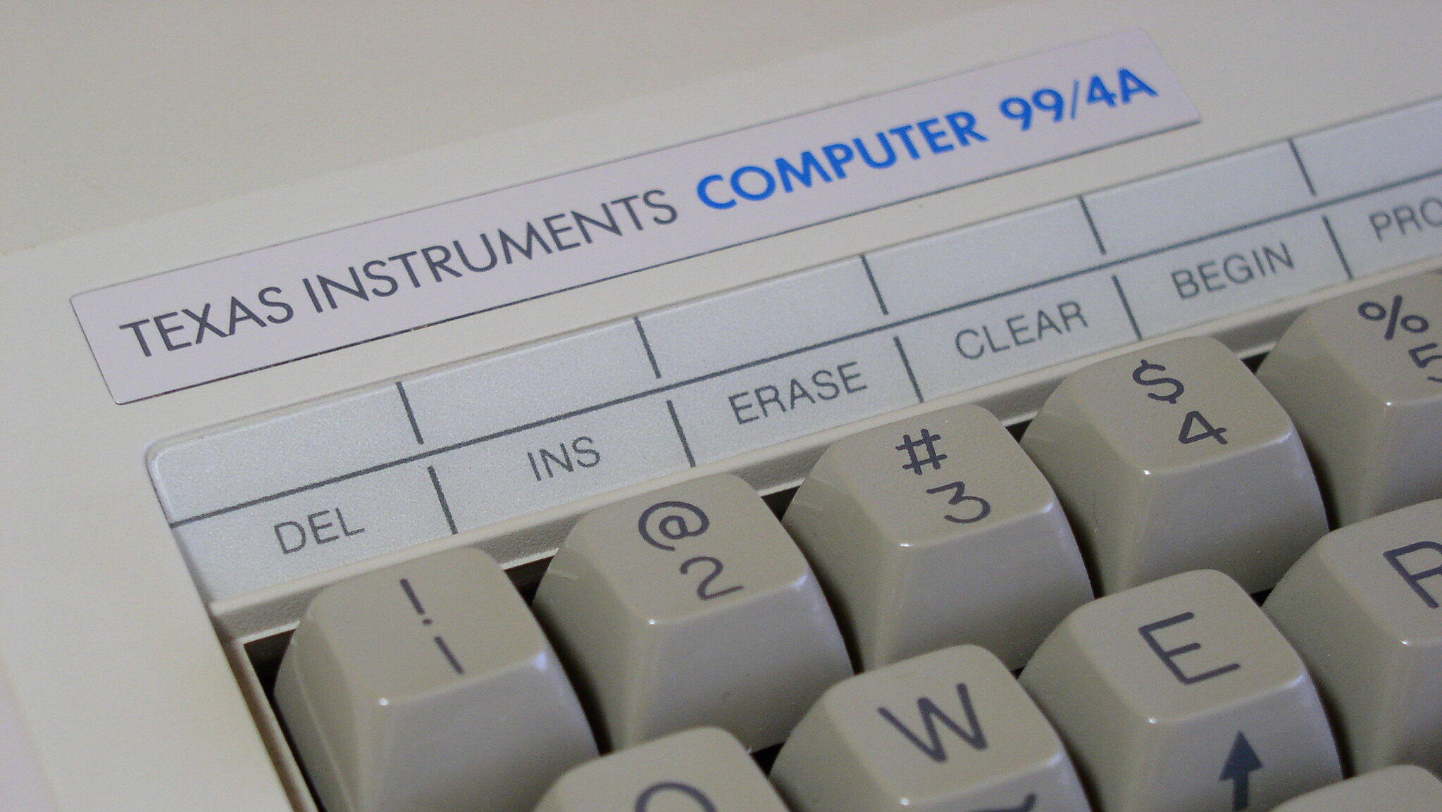 Stocks of Texas Instruments fall following Q4 results