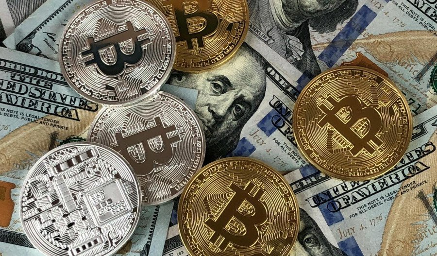 Trump forms crypto policy group to prep for stockpile