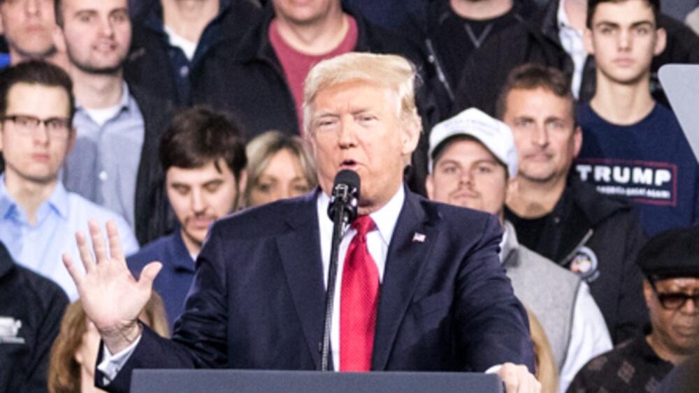 Trump sends 'worst alien criminals' off to Guantanamo