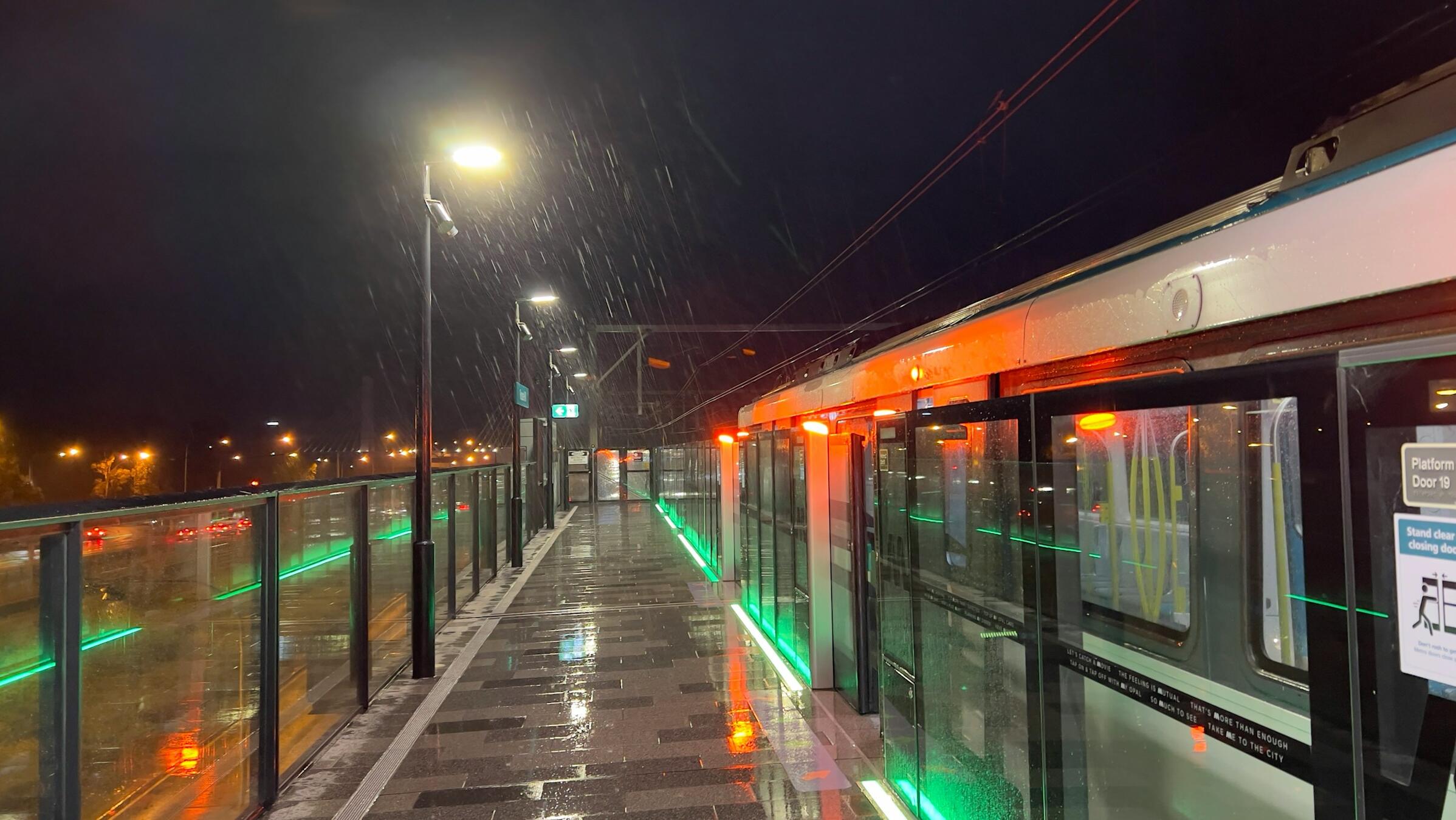 Greens propose blanket 50c public transport fare
