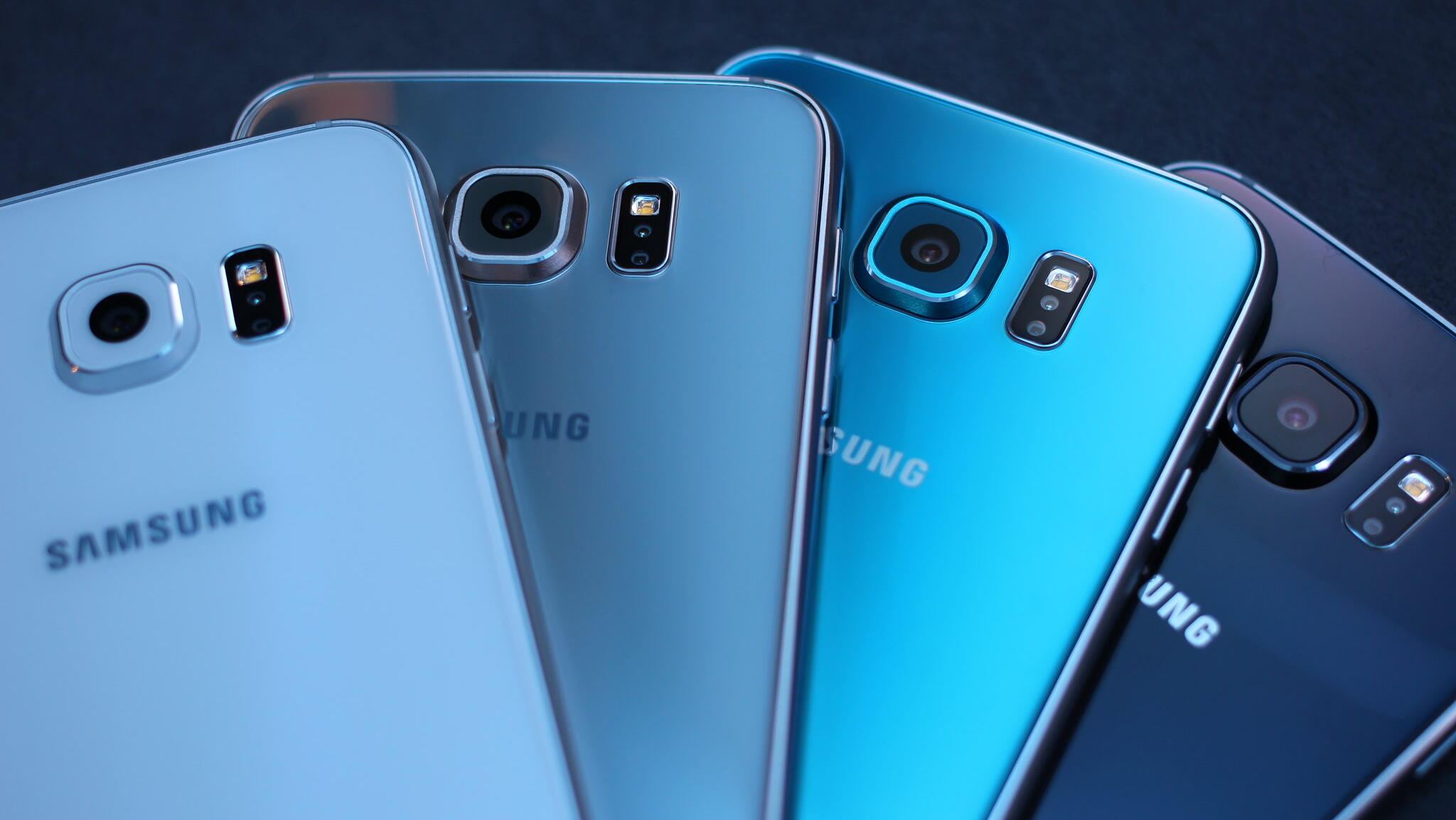 Chips R&D weighs on Samsung's Q4 profits