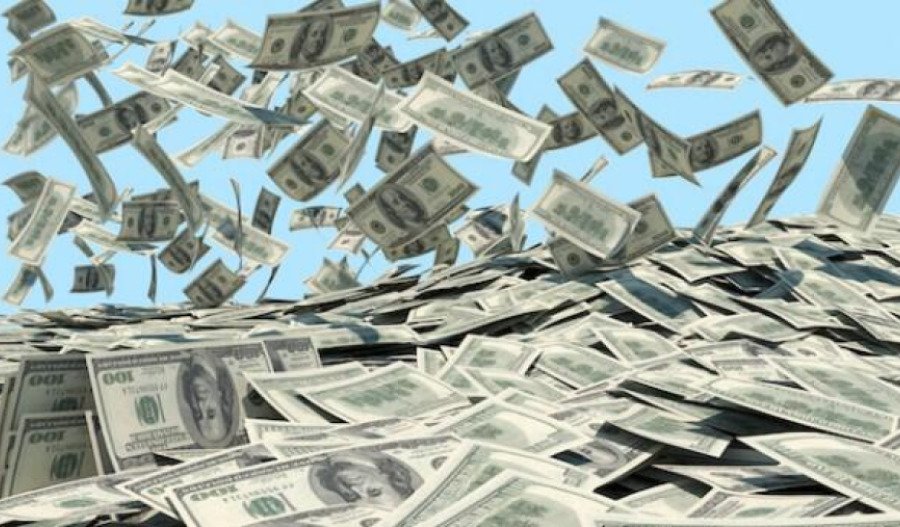 Eye on the prize: Oz Lotto's record $100m jackpot
