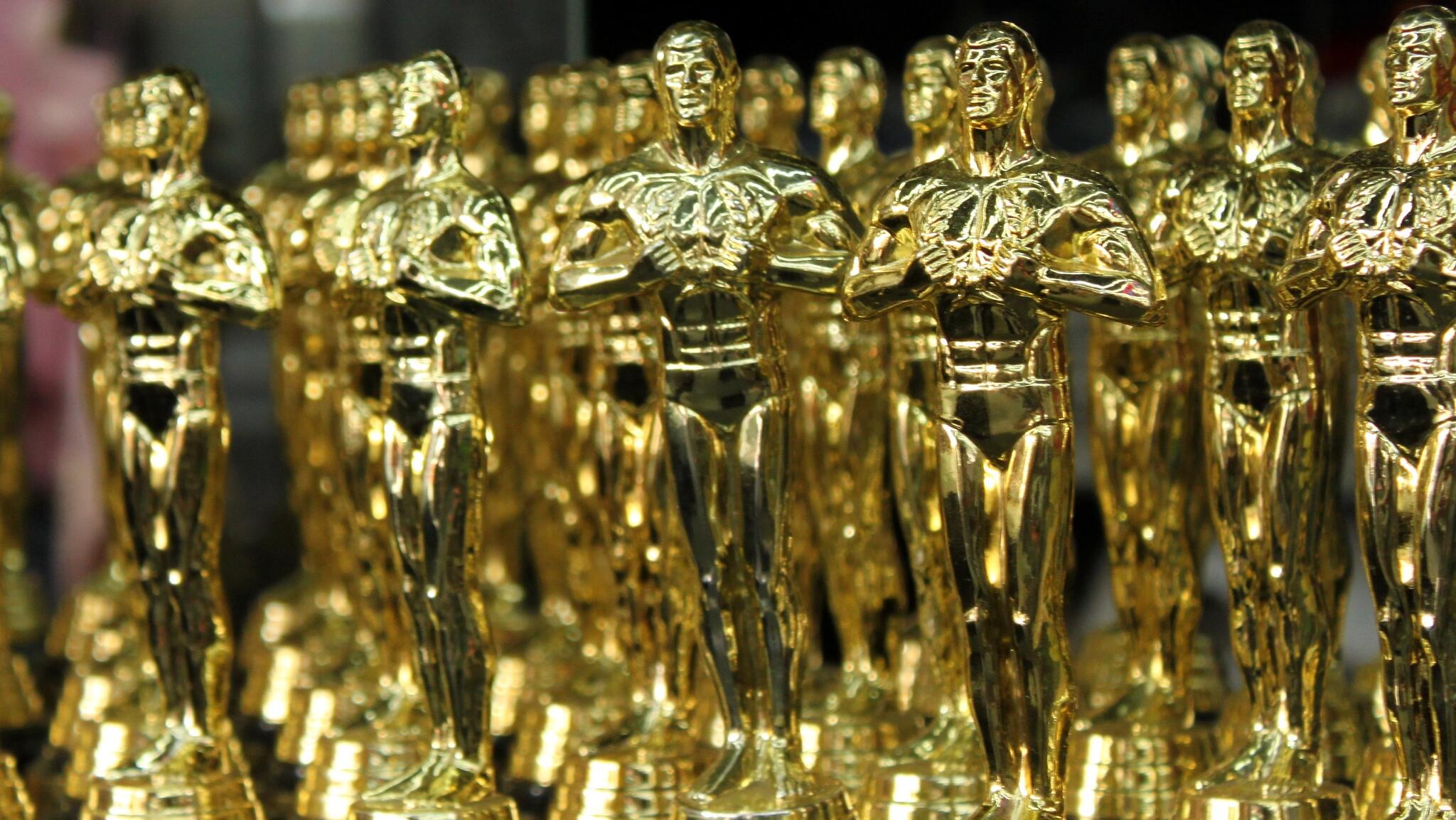 Cost of The Oscars - golden statue of no limitations