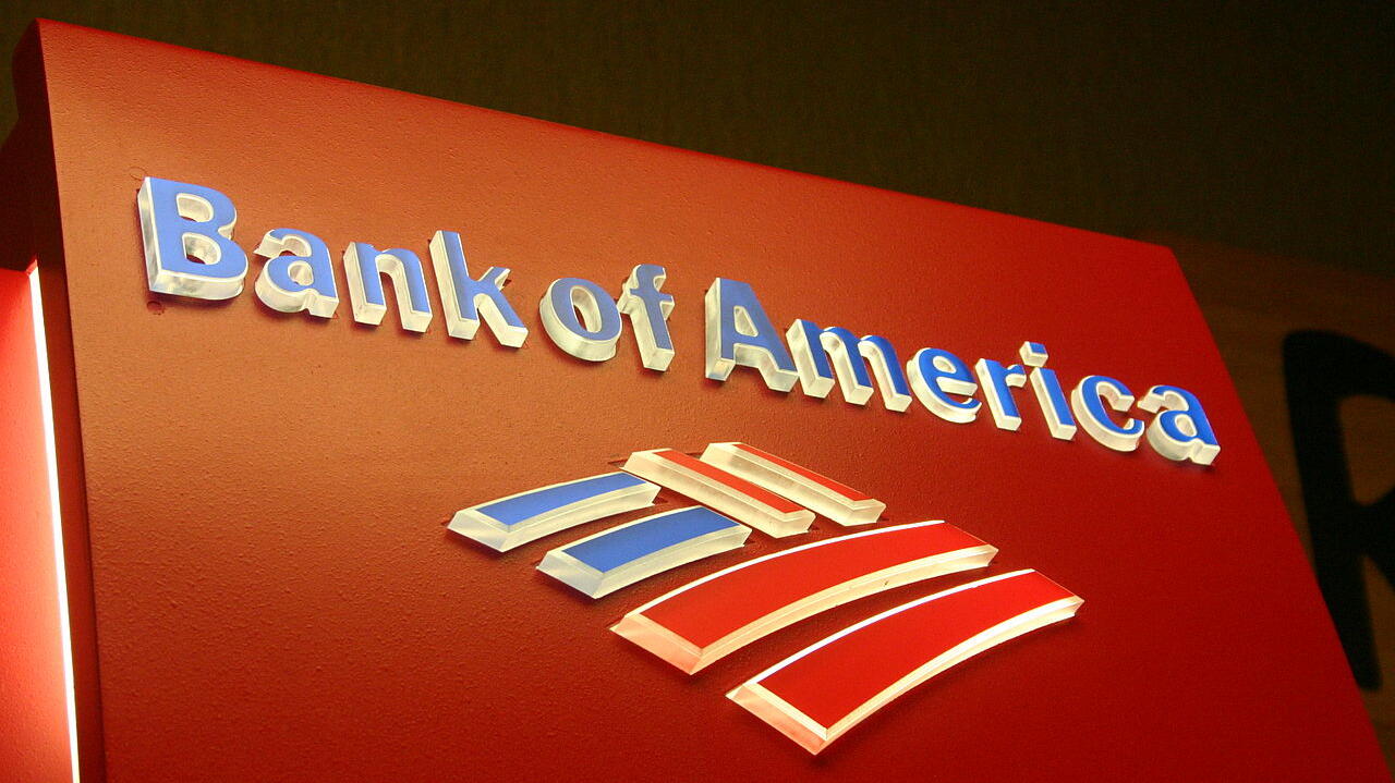 Bank of America tops Q3 estimates on trading strength