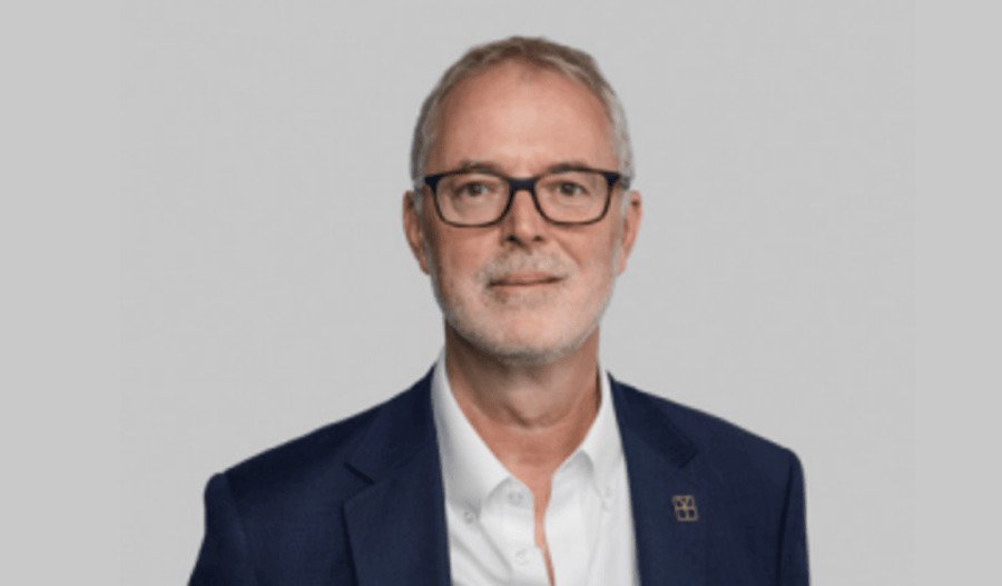 Michael Hill CEO dies from reaction to medical treatment